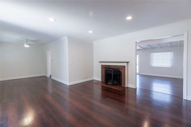 Photo - 2157 Rural Ln