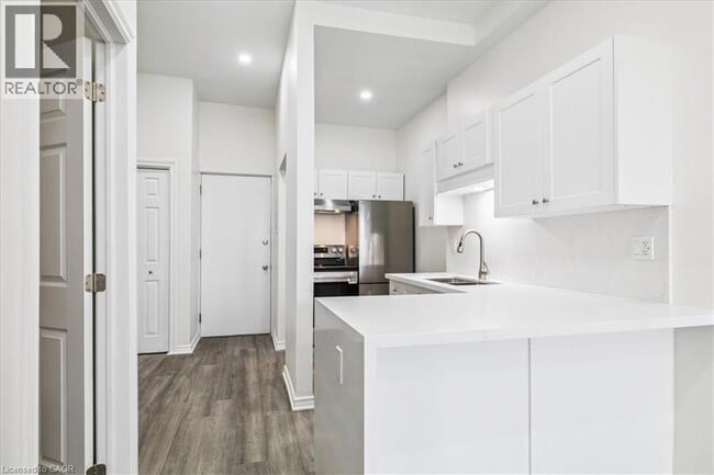 Photo - 68 Peel St Unit 3