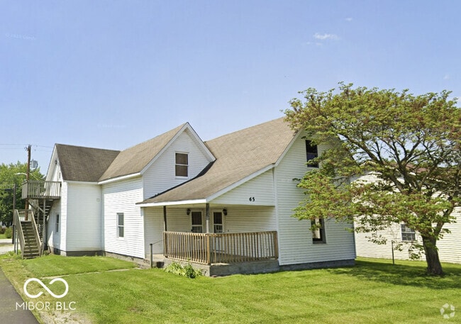 Building Photo - 65 W Main St Rental