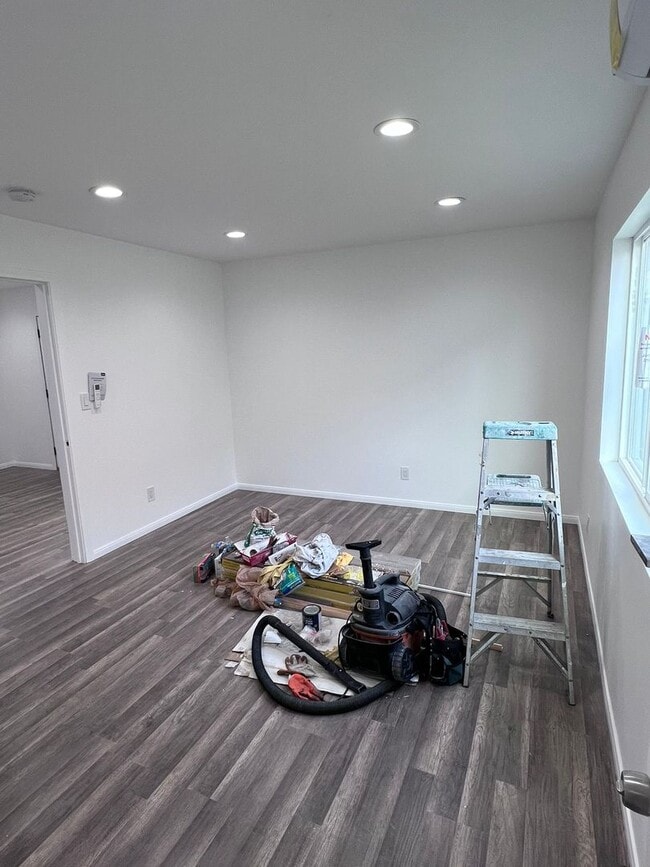 Photo - 2458 Chestnut Ave Unidad 2458 Chestnut Ave