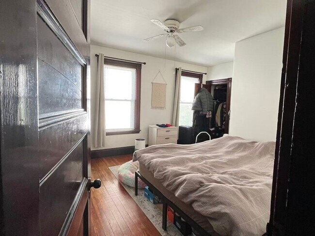 Photo - 9/1 Spacious Lower Allston 3BR near Boston...