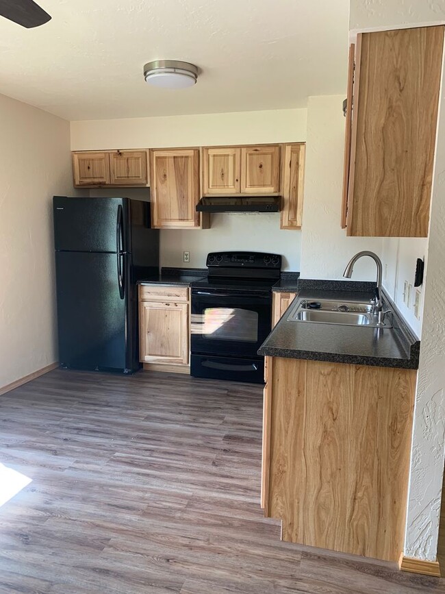 Photo - 100 Mission Ct Unidad Apt 1