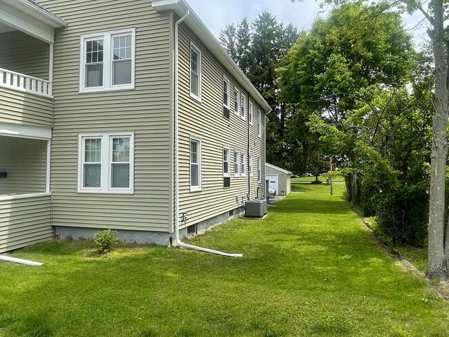 Photo - 39 Brook St Unit 2
