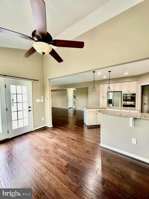 Photo - 210 Parker Dr