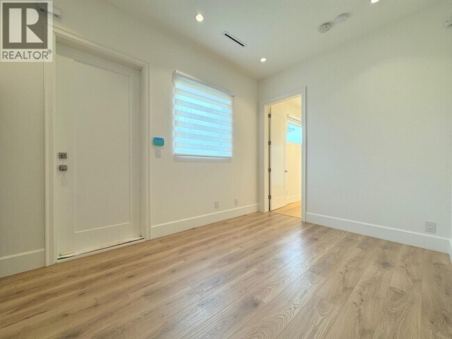 10480 No. 4 Road