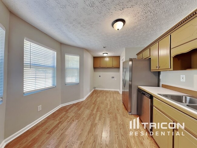 Photo - 31 McGiboney Rd