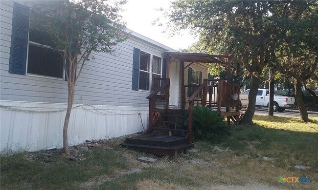 Photo - 1430 Willow Dr