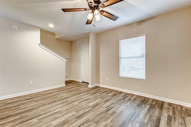 Photo - 15766 Del Norte Dr House