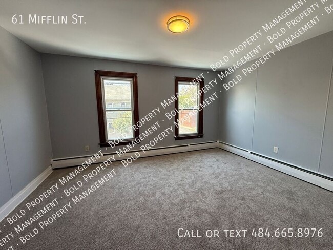 Photo - 61 Mifflin St