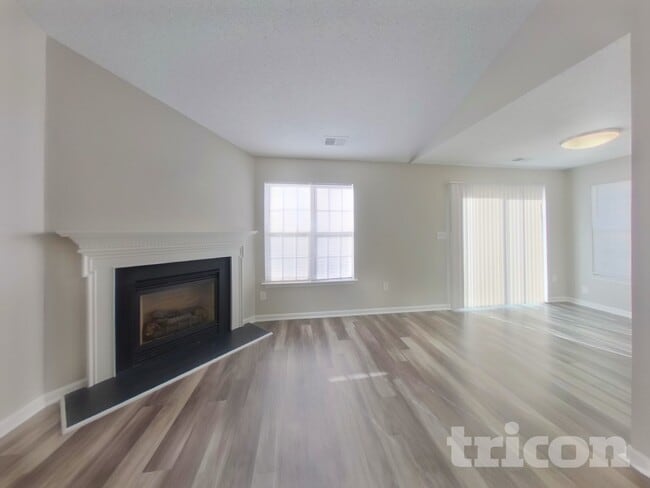 Photo - 1041 Counselors Dr