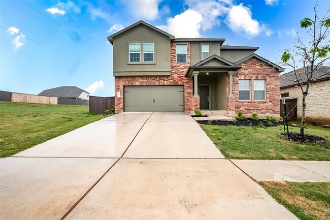 Building Photo - 1024 Bluewood Bend