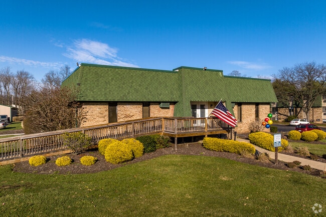 Leasing Office