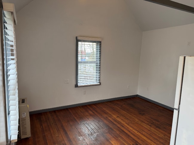 Photo - 16401 Hwy 99