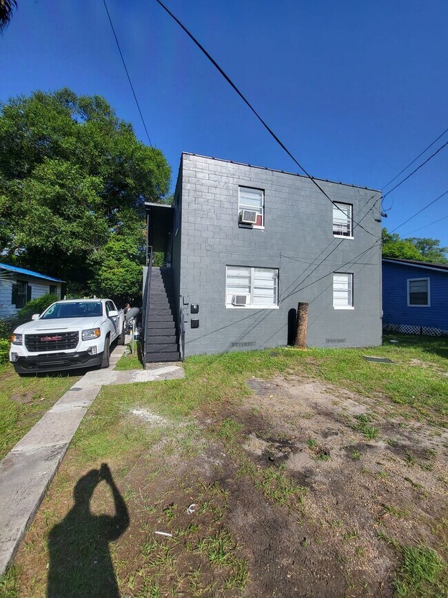 Photo - 1364 Harrison St Unidad 1