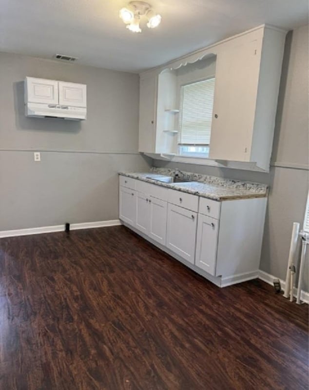 Photo - 4242 Gurney St