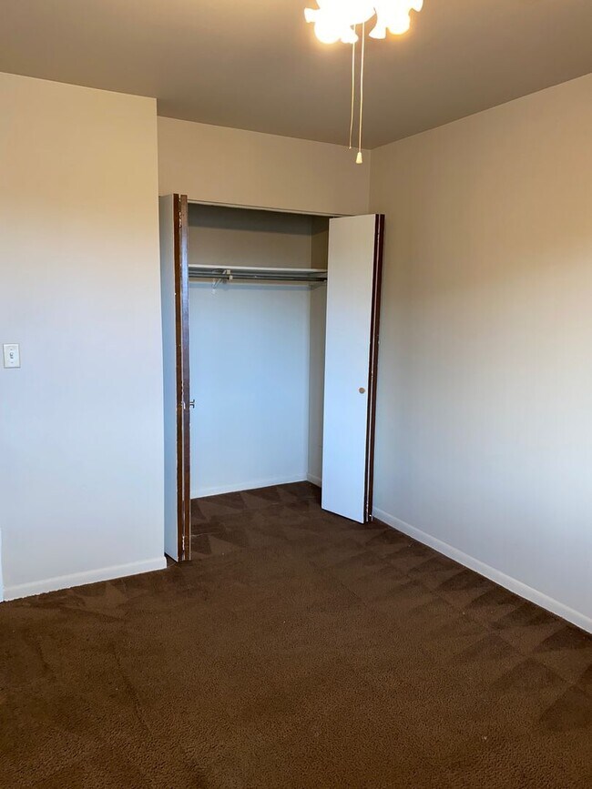 Photo - 2027 N Butrick-Eveland Properties LLC Unit 2027 Butrick #14