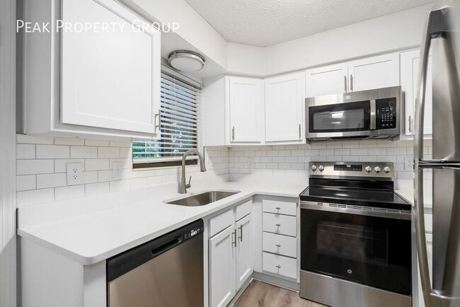 Building Photo - 3100 Griggsview Ct Unit 3100