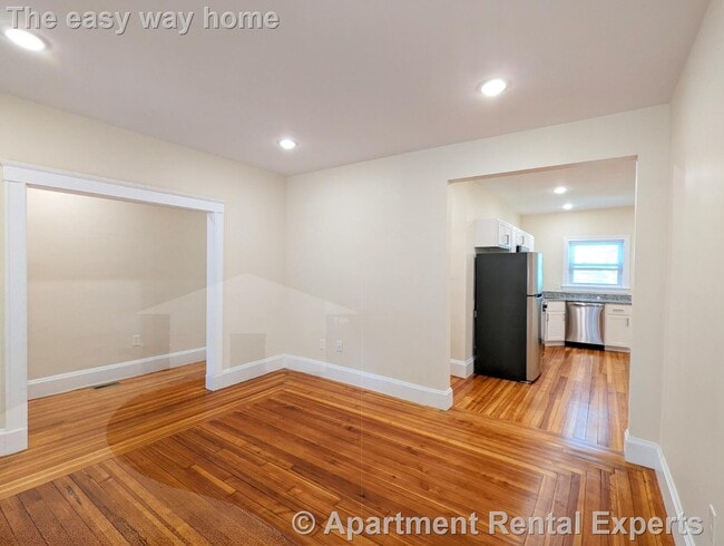 Photo - 8 Lowell Cir Unit 1