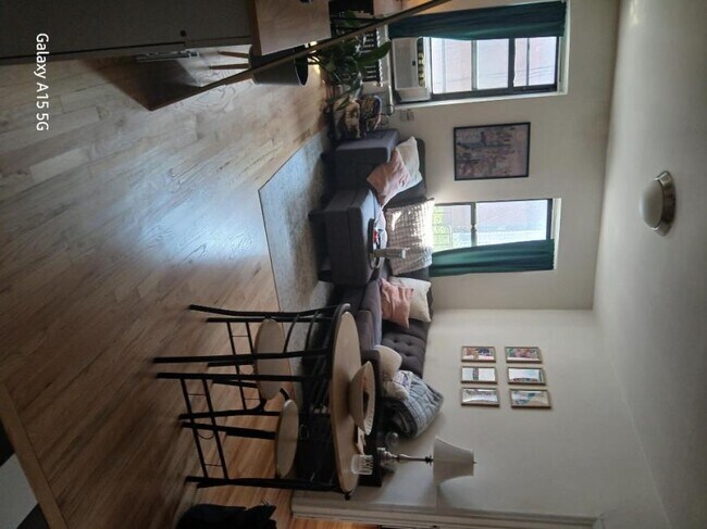 Building Photo - 1 bedroom in New York NY 10128 Unit 5B Rental