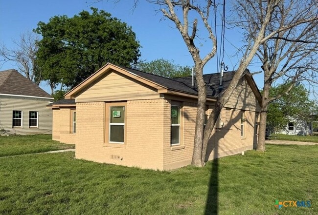 Photo - 1300 N 2nd St