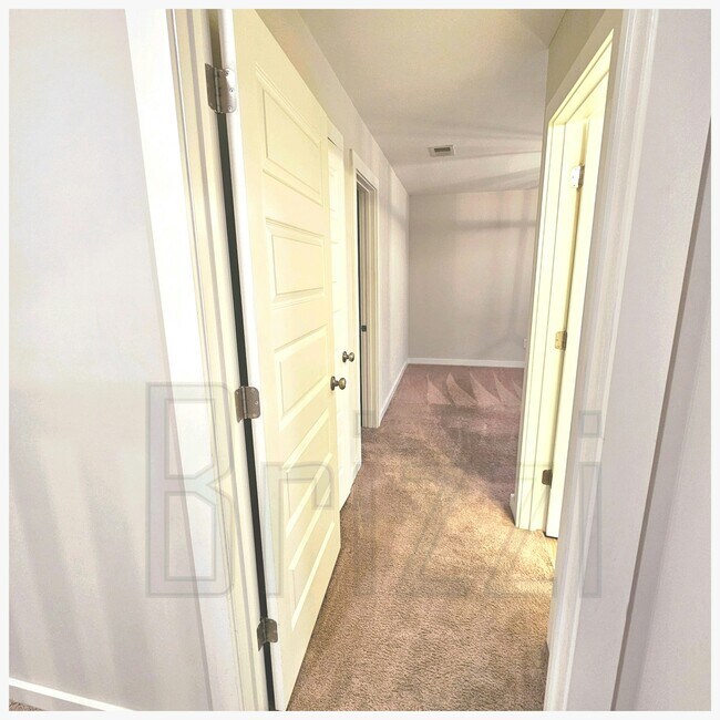 Photo - 110 Cole Ln