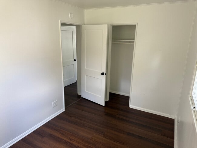 Photo - 921 Giddings St