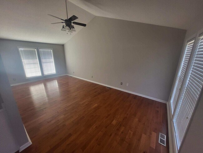 Photo - 700 Woodall Dairy Rd