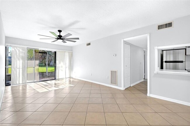 Photo - 3272 S Semoran Blvd Unit 11