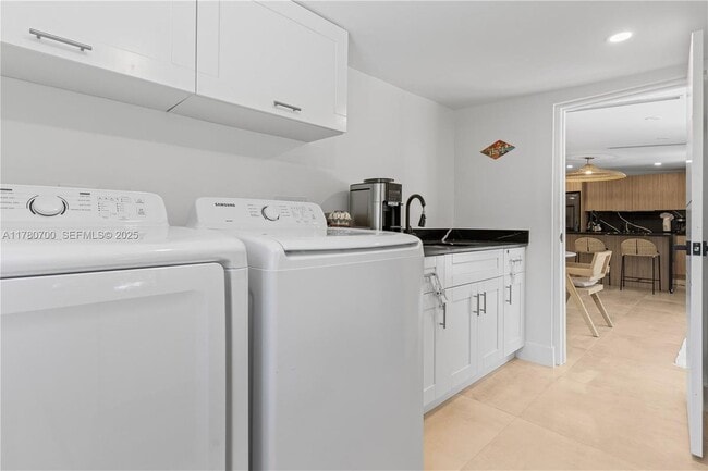 Photo - 281 NE 48th Terrace