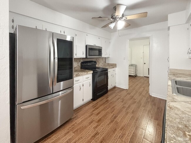 Photo - 10860 Berryhill Rd