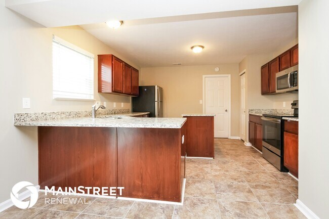 Photo - 2261 Rosswood Blvd