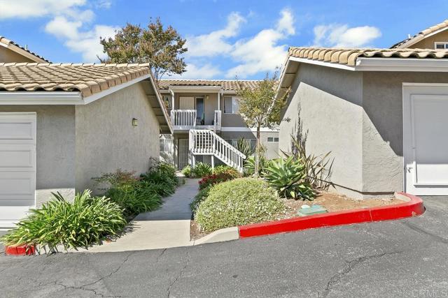 Photo - 1390 Palomar Pl