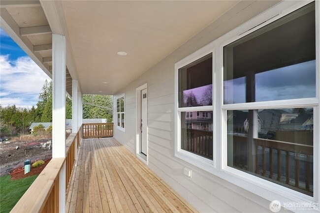 Photo - 319 Whitetail Lp