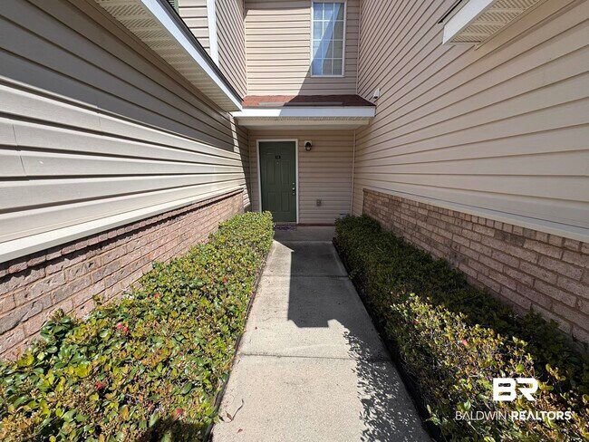 Photo - 1517 Regency Rd