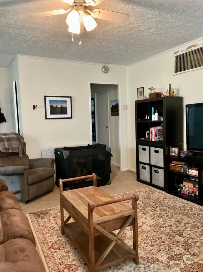 Photo - 3 Bedroom 1 Bath Near UGA and 5 Points! Available August 10th!