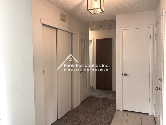 Photo - 3222 Hogarth Dr