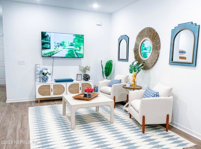 Photo - 28 Pamplona Dr