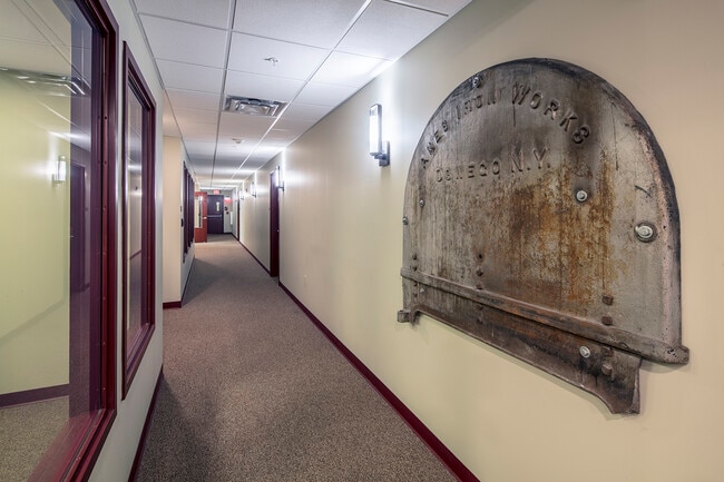 Photo - 700 Emerson Ave