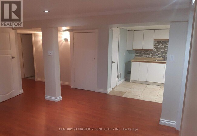 Photo - 164 Earnscliffe Cir