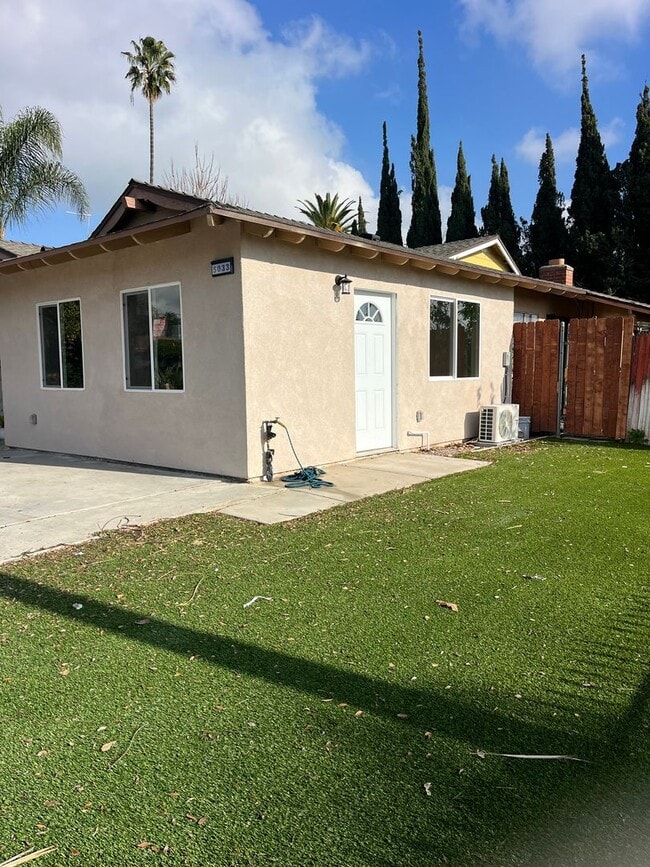 Building Photo - 5033 Hallmark St Unit 5033 Hallmark Adu