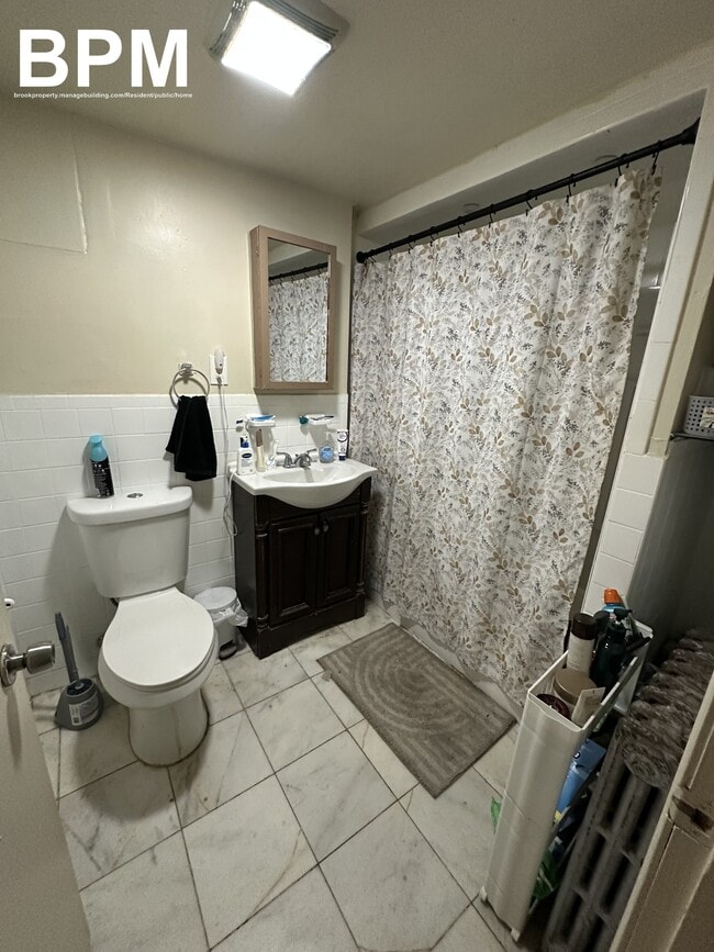 Photo - 28 Monmouth St Unit 2