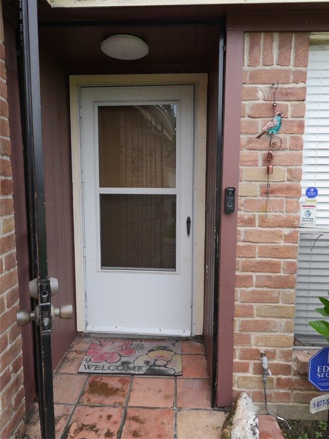 Photo - 11562 Willwood Dr