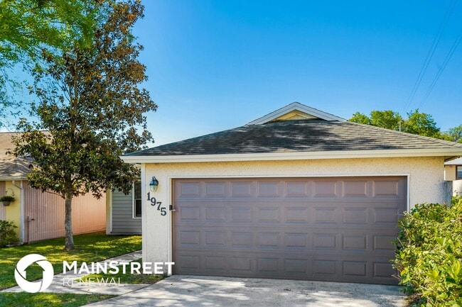 Photo - 1975 Blue Bird Run W