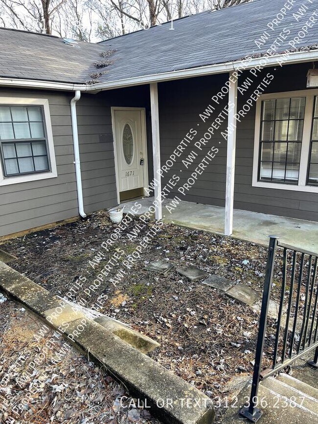 1671 E Trinity Blvd Townhome Townhome Rental in Montgomery AL