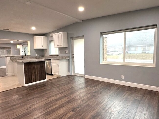 Photo - Beautifully Updated DeLand Home with Huge Fenced Backyard!!!