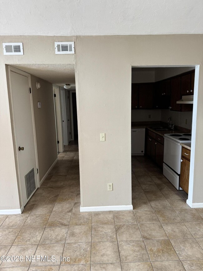 Photo - 4751 San Jose Manor Dr W Unit 1