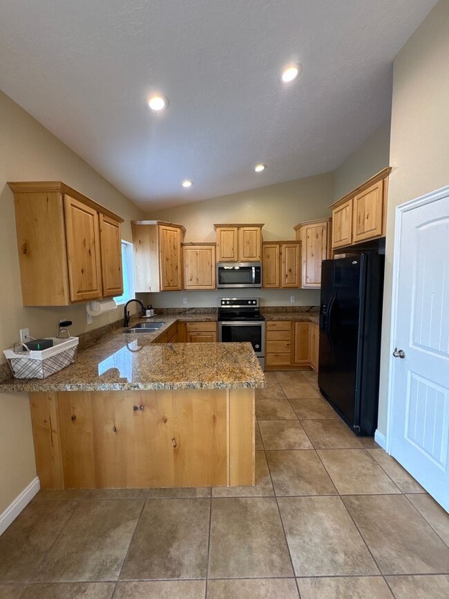 Photo - Beautiful 6 bedroom Single Family Home