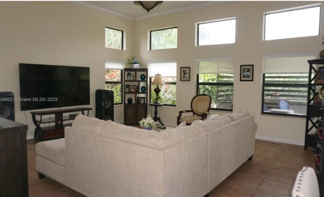 Photo - 12965 SW 197th St