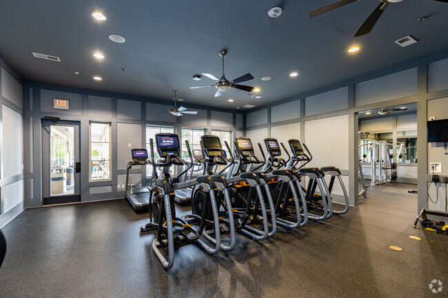 Fitness Center - The Retreat at State College Apartments