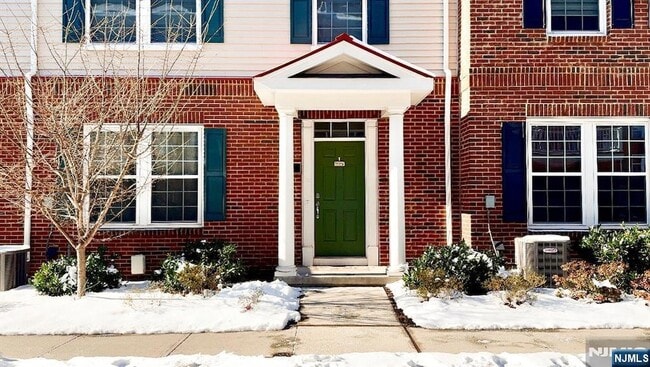 Photo - 54 Landmark Ln Unidad 54